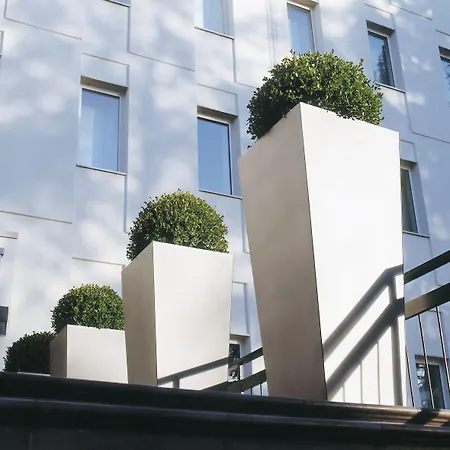 Hotel Bis