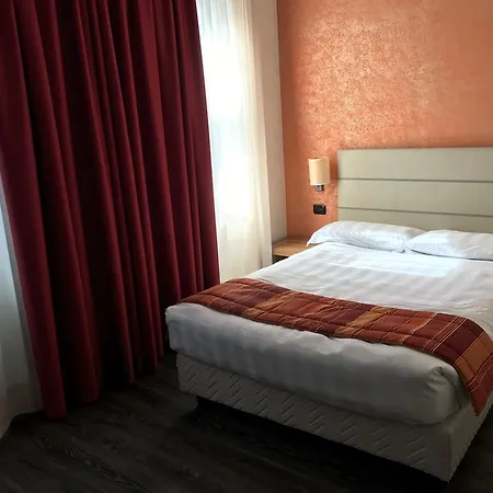Szálloda Bis Varese