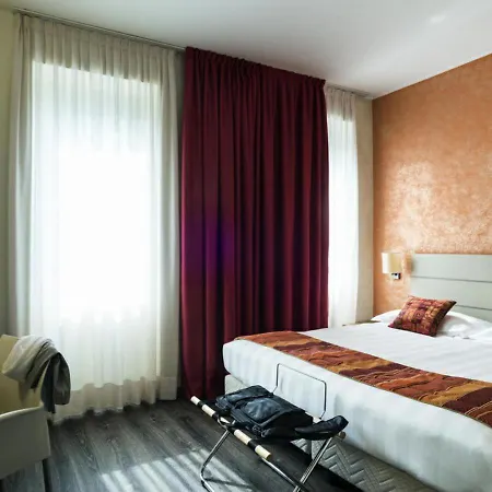 Hotel Bis